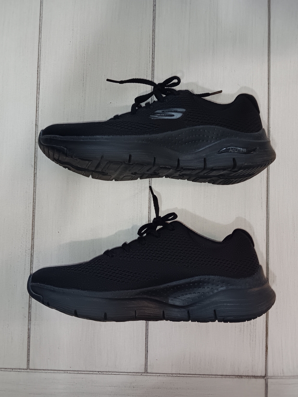 Women's Skechers Black Arch-Fit Sneakers